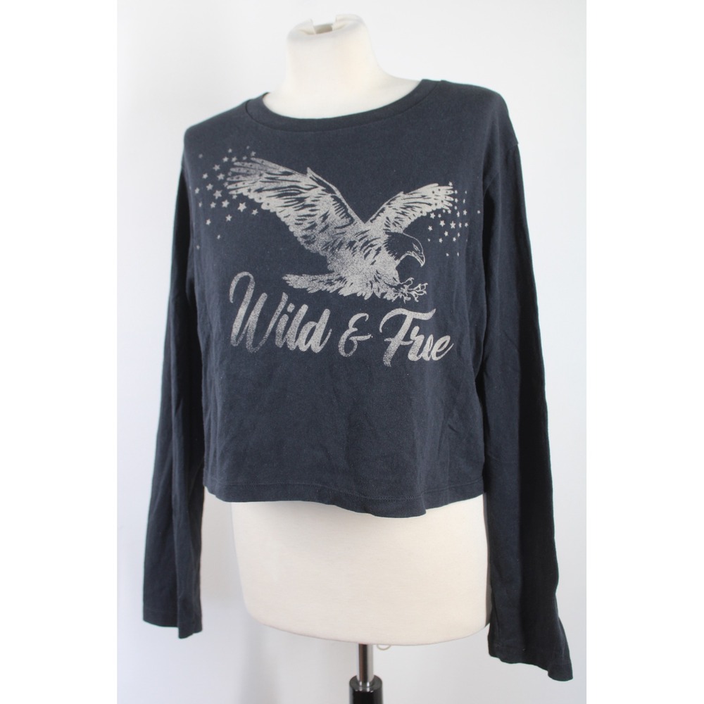 Chaser S Wild & Free Eagle Black Long Sleeve Cropped Graphic T-Shirt